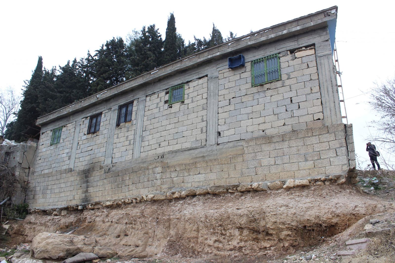 Türbedeki iskelet gün yüzüne çıktı