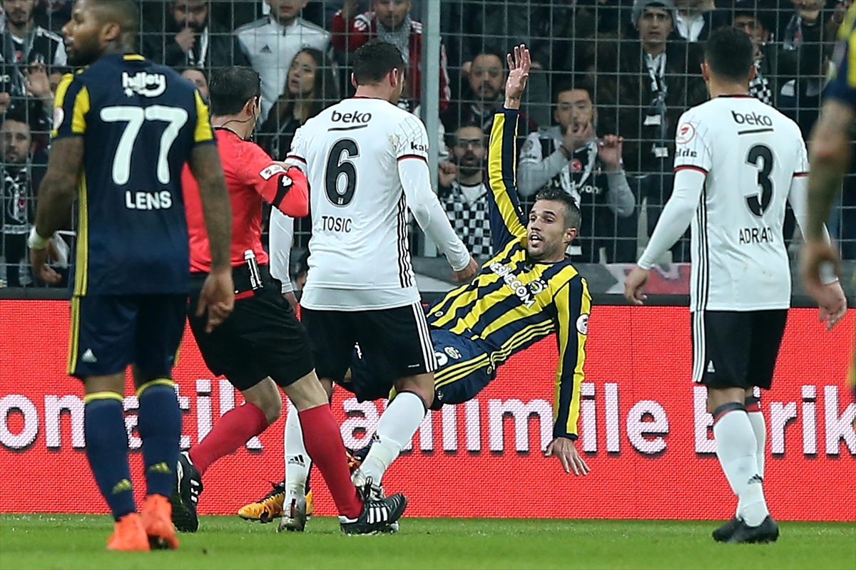 Olaylı Beşiktaş-Fenerbahçe derbisinin faturası ağır oldu