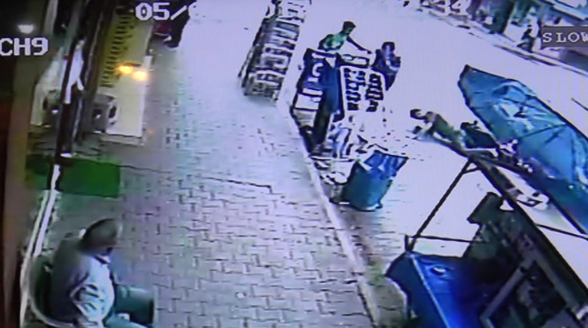 Adana’daki silahlı çatışma kamerada