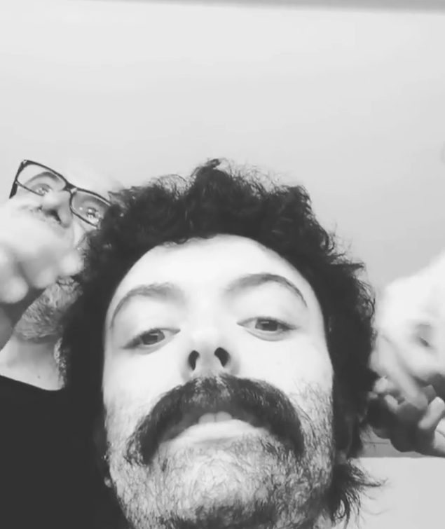 Ezgi Mola erkek oldu, sosyal medya sallandı