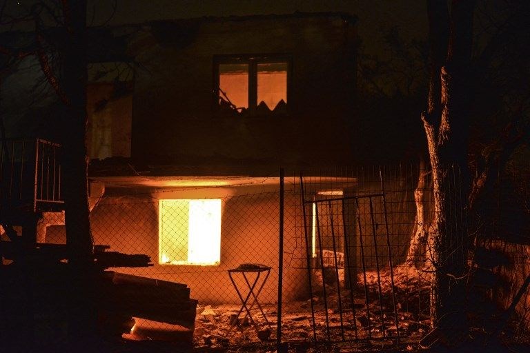 Yunanistan'daki orman yangınında ölü sayısı 74'e yükseldi