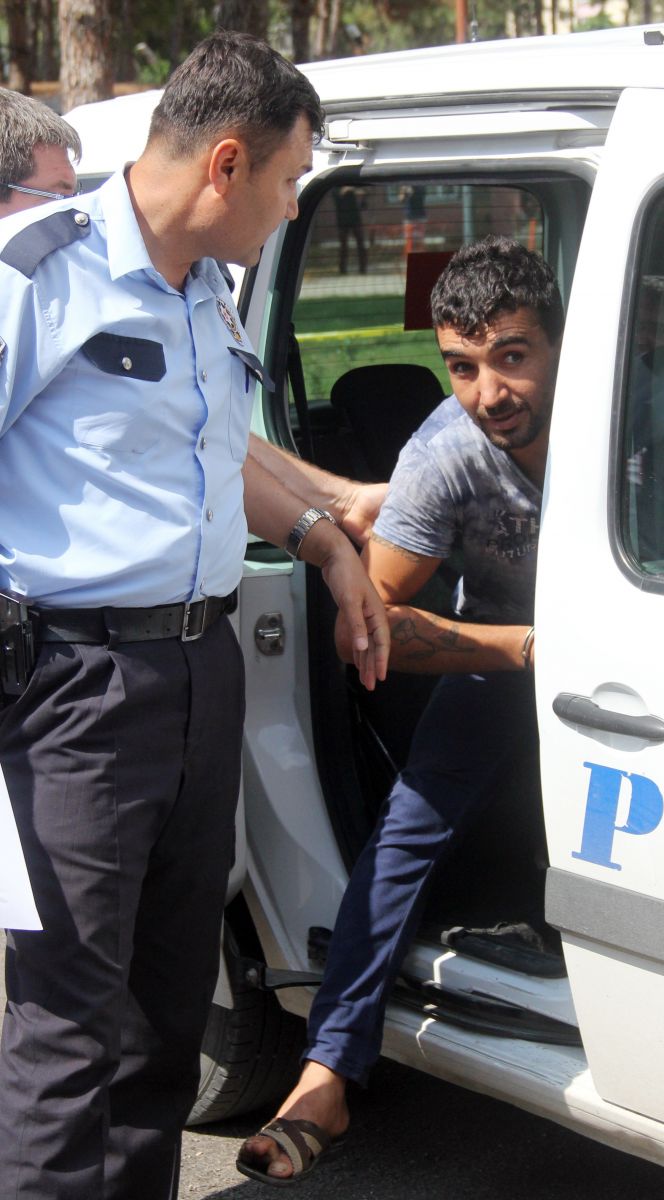 4 yaşındaki kızını önce dövdü, sonra çöp kamyonuna attı!