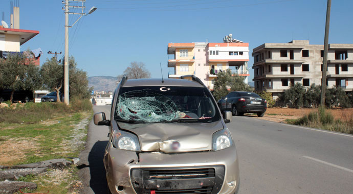 Motosikletliyi metrelerce havaya fırlatan sürücü serbest kaldı