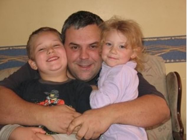 Koronadan korktu, kalp krizinden öldü