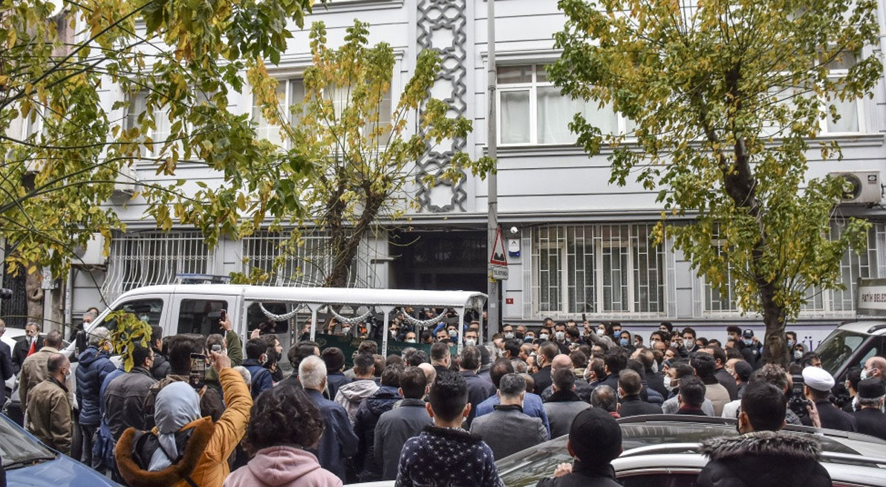 Şair Sezai Karakoç’a son yolculuğuna uğurlandı