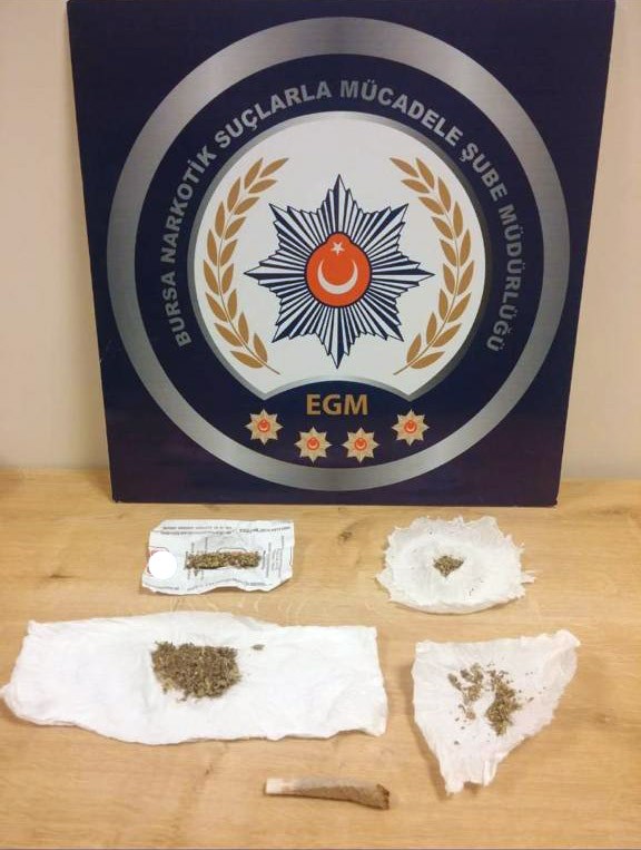 Bursa’da uyuşturucu operasyonunda 1’i kadın 12 kişi gözaltına alındı