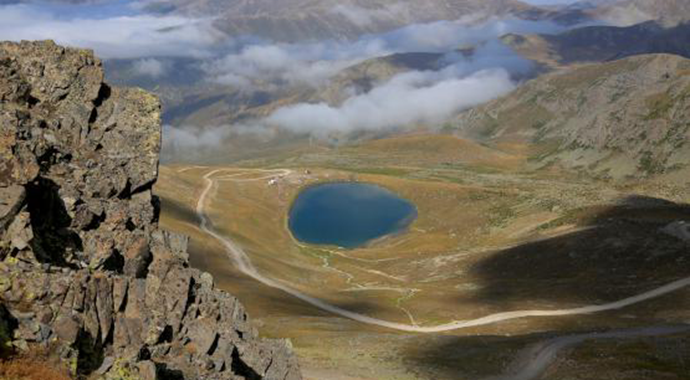 Trabzon ve Bayburt sınırında büyüleyici güzellik