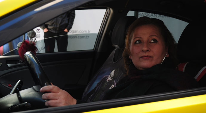 Yapamazsın diyenlere aldırmadı, 8 yıldır trafikte