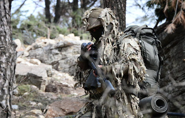 TSK'nin keskin nişancıları Afrin'de