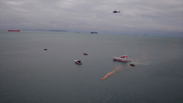 İstanbul Boğazı'nda film sahnelerini aratmayan dev tatbikat