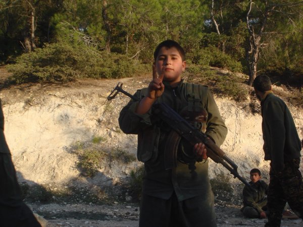 İşte terör örgütü PKK'nın silah altına aldığı çocuklar