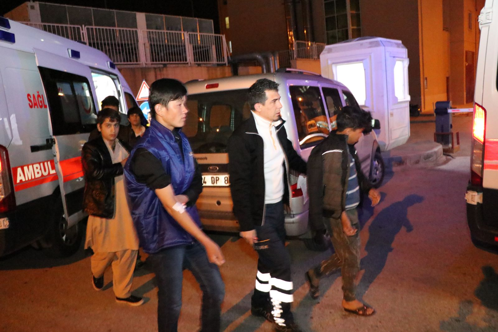 Erzincan'da gıda zehirlenmesi şüphesi ile 26 çocuk hastaneye kaldırıldı