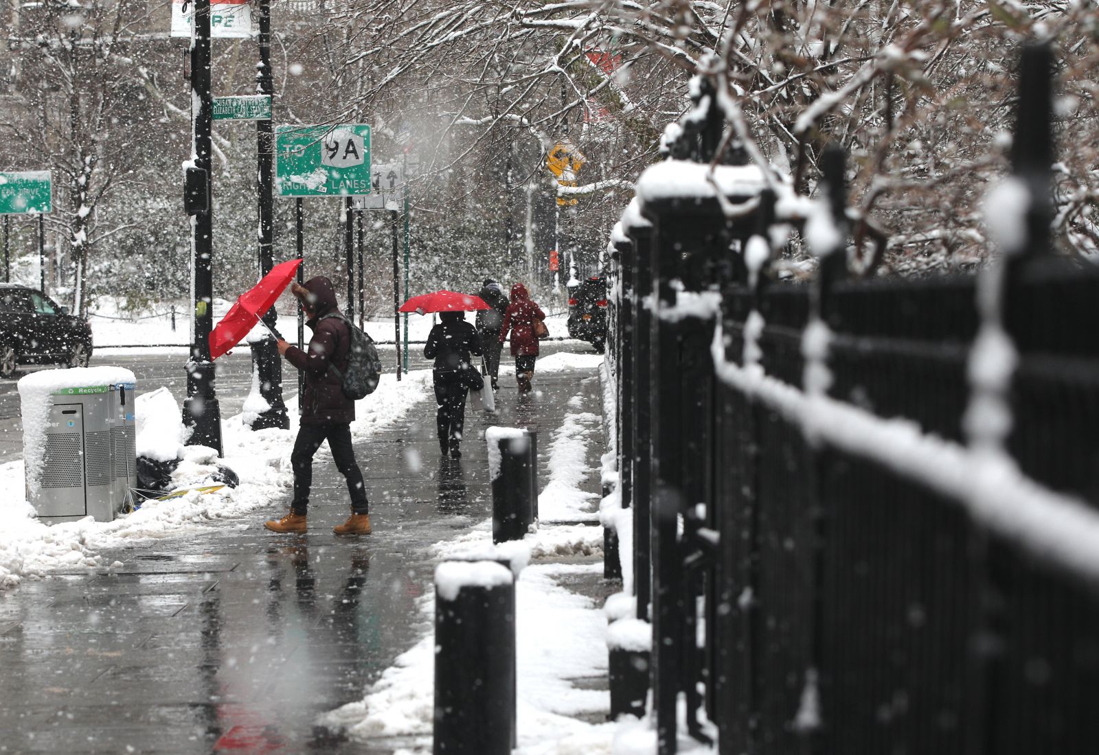 ABD kar fırtınasına teslim! 4 bin uçak seferi iptal, 70 milyon insan etkilendi