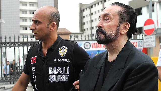 Adnan Oktar'ın son hâli dikkatlerden kaçmadı