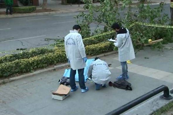 Bağdat Caddesi’nde aynı yerde peş peşe iki kaza: 2 ölü, 8 yaralı
