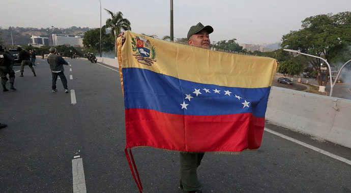 Venezuela'da darbe girişimi