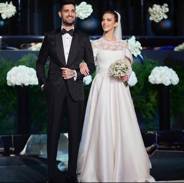 Yasemin Şefkatli'nin gelinliği sosyal medyada gündem oldu!