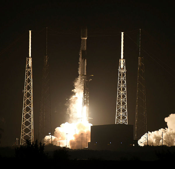 Erdoğan: Musk ve SpaceX'i lobilerin şantajına boyun eğmediği için tebrik ediyorum