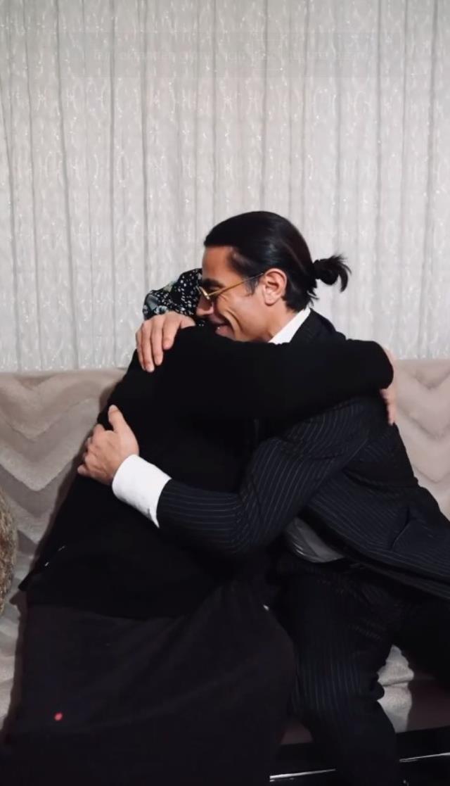 2 yıl sonra annesine kavuşan Nusret’e tepkiler üst üste geldi!