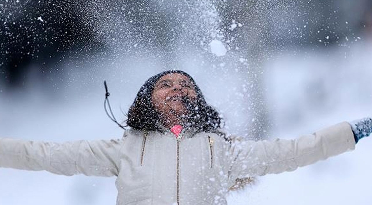 Kar yağışı nedeniyle 12 ilde eğitime ara verildi