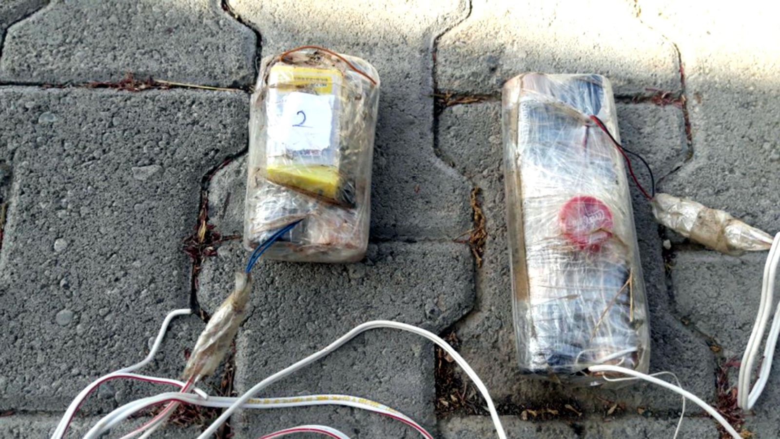 Diyarbakır Lice'de PKK'nın tuzakladığı 700 kilo patlayıcı imha edildi