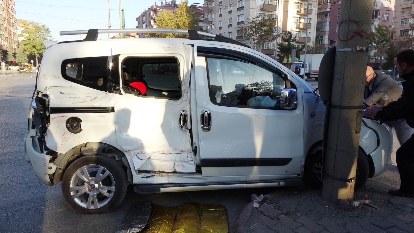 Kaza yapan hemşire hüngür hüngür ağladı