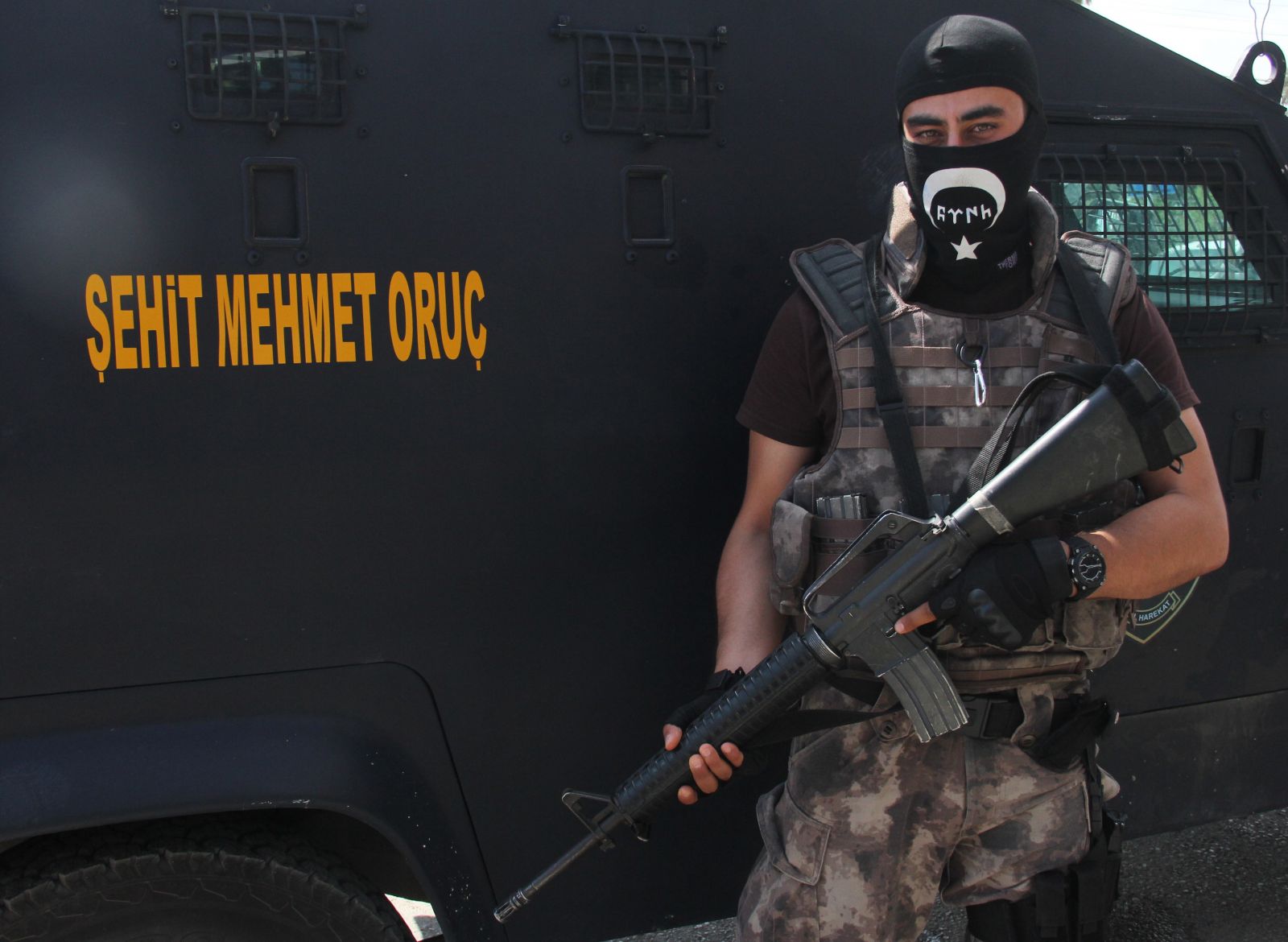 Adana'da 500 polis ile husumetli ailelere şok baskın