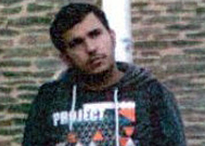 O bombacıyı Suriyeli sığınmacılar yakaladı