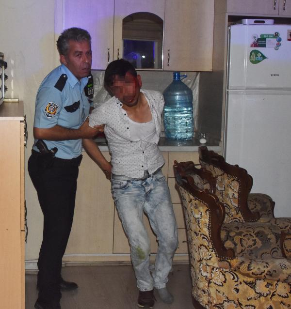 Taciz iddiası şehri karıştırdı, linçten polis kurtardı