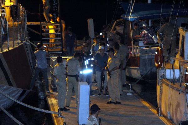 Muğla'da kaçma hazırlığındaki firari FETÖ'cüler yakalandı