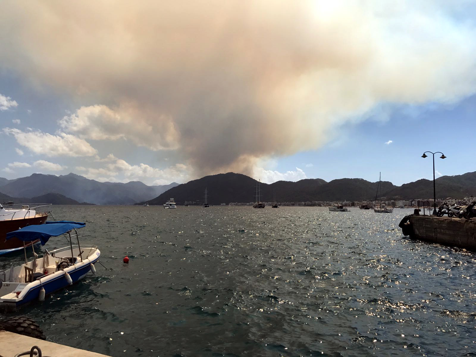 Marmaris’te orman yangını
