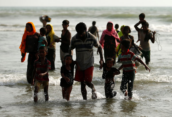 Myanmar'da katliamdan kaçanların sayısı 146 bine çıktı