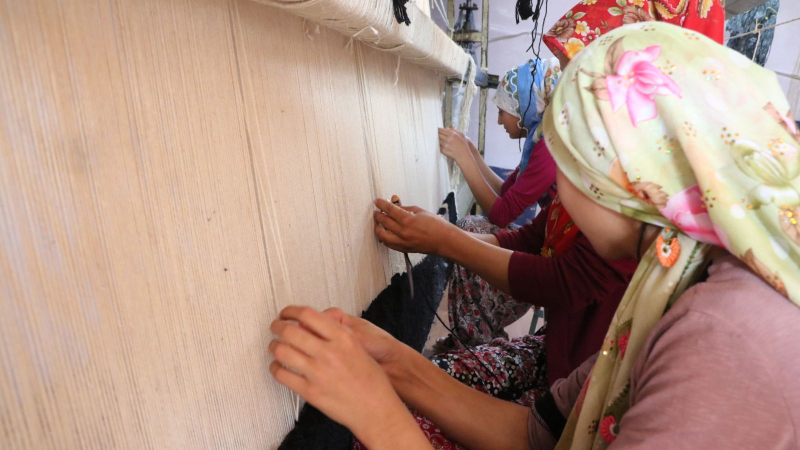 Bu halının öyle bir özelliği var ki! Araplardan talep yağıyor