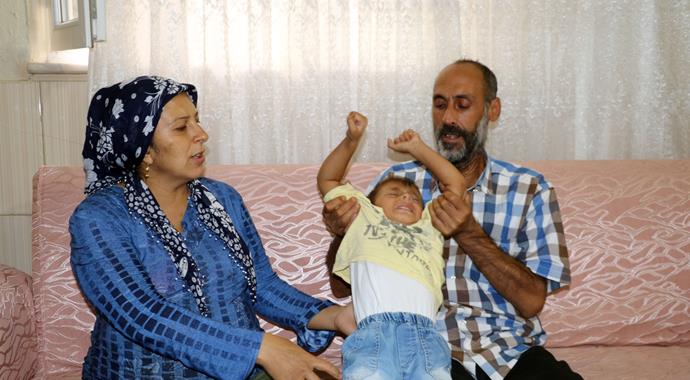 4 yaşındaki çocuğun işitme cihazını çaldılar!