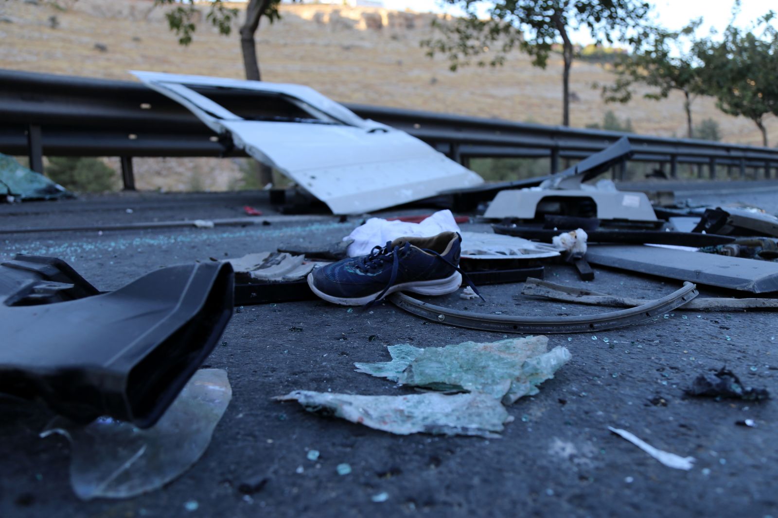 Şanlıurfa’da öğrenci servisi kamyona arkadan çarptı: 12 yaralı