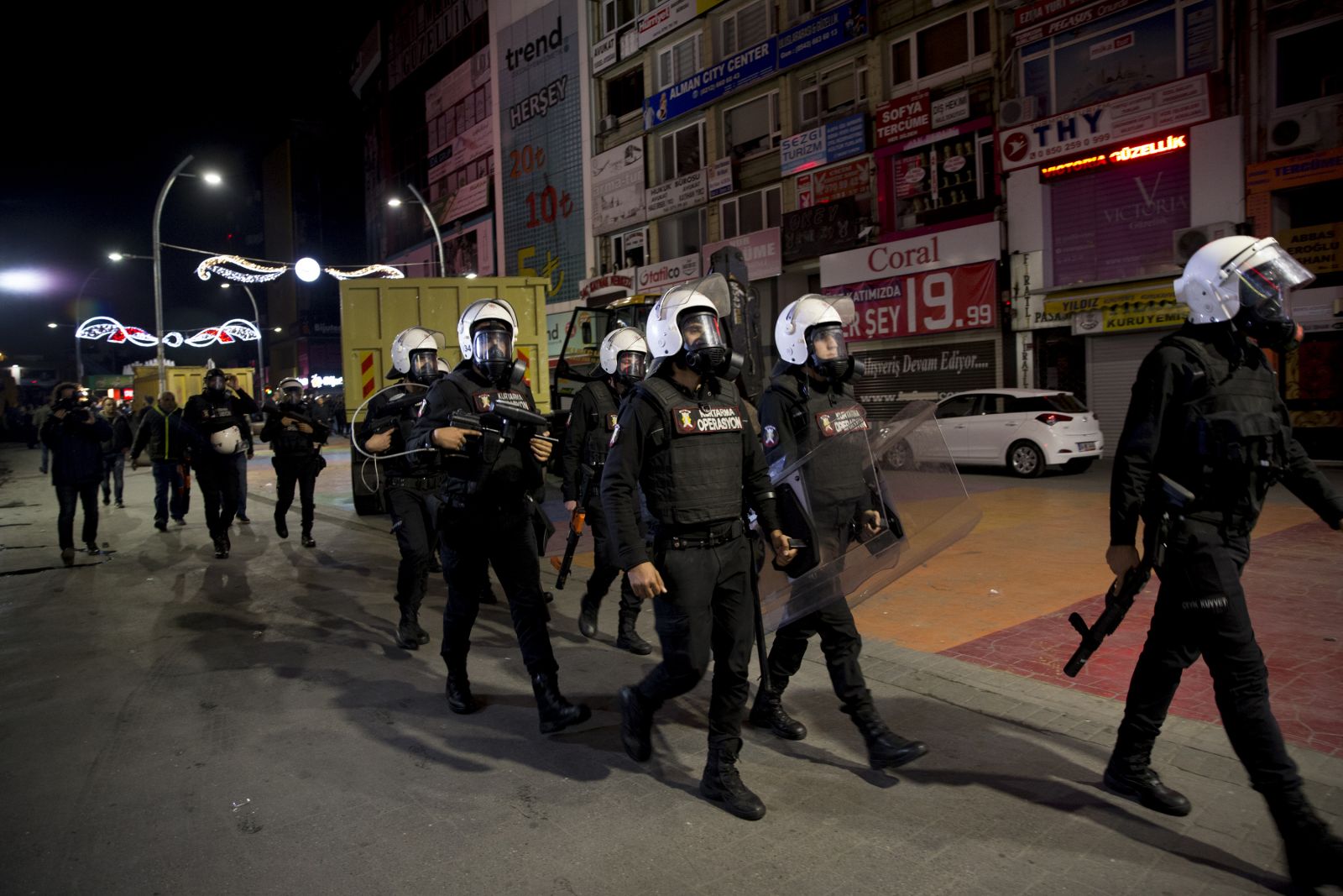 Bakırköy'de yıkım gerginliği