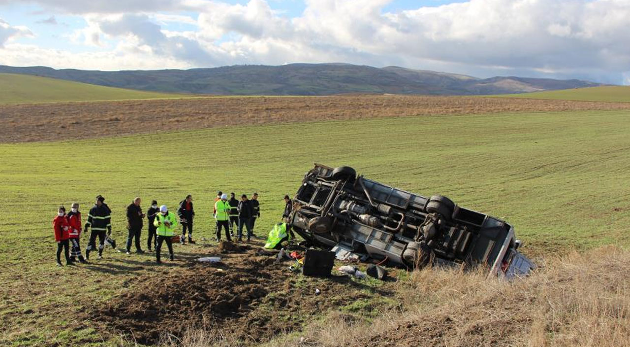 Amasya’da feci kaza antrenör hayatını kaybetti 15 sporcu yaralandı