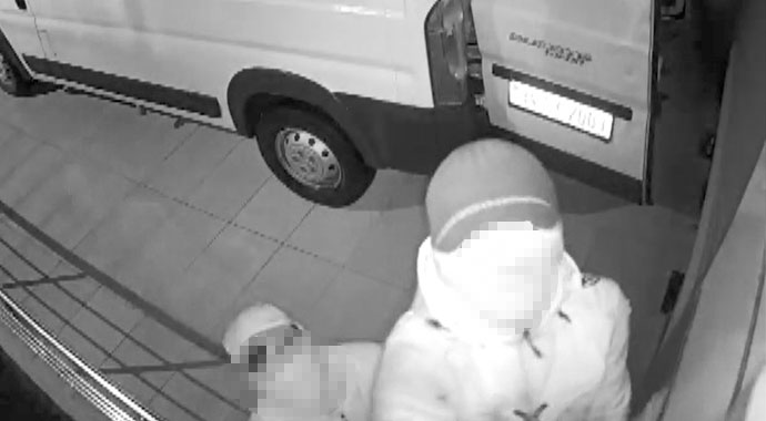 Toz şekerden otomobil lastiğine ne bulursa çalan çete yakalandı