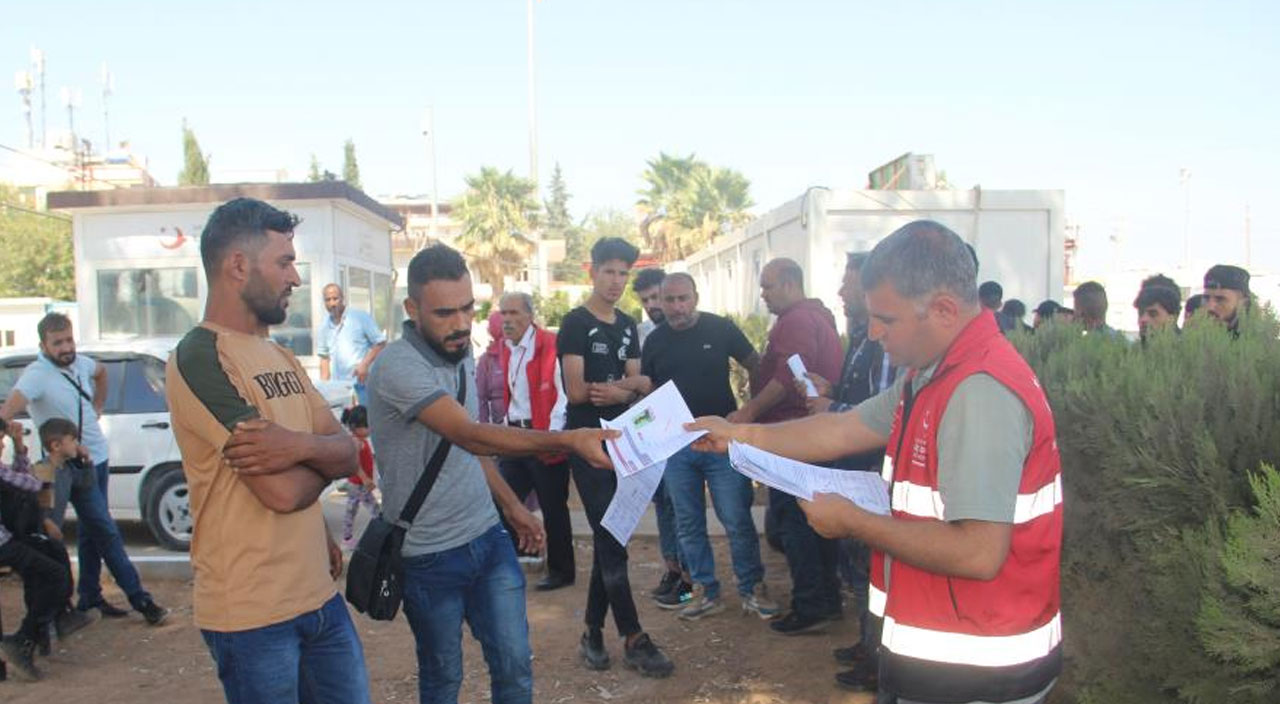 Suriyelilerin gönüllü dönüşleri devam ediyor: 158 kişilik kafile yola çıktı