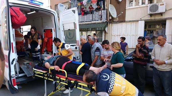 Aydın'da 8.5 aylık hamile kadın 3'üncü kattan atladı