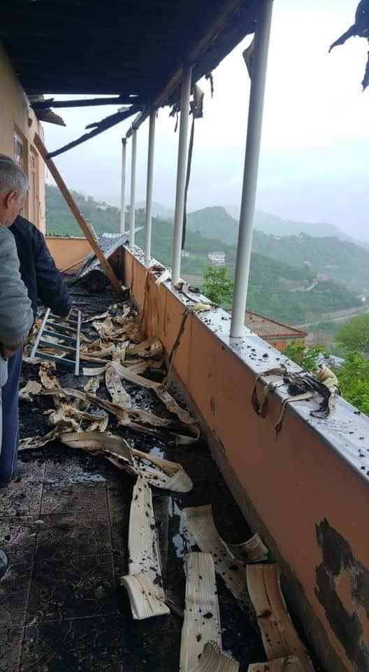 Ordu'da bir eve yıldırım düştü