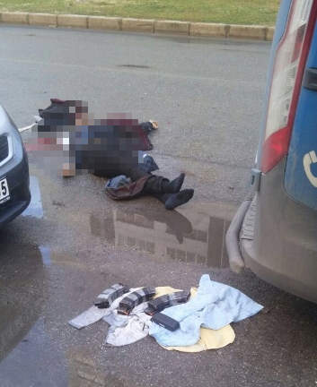 Hainler adliyeye bavul dolusu cephaneyle saldırdı