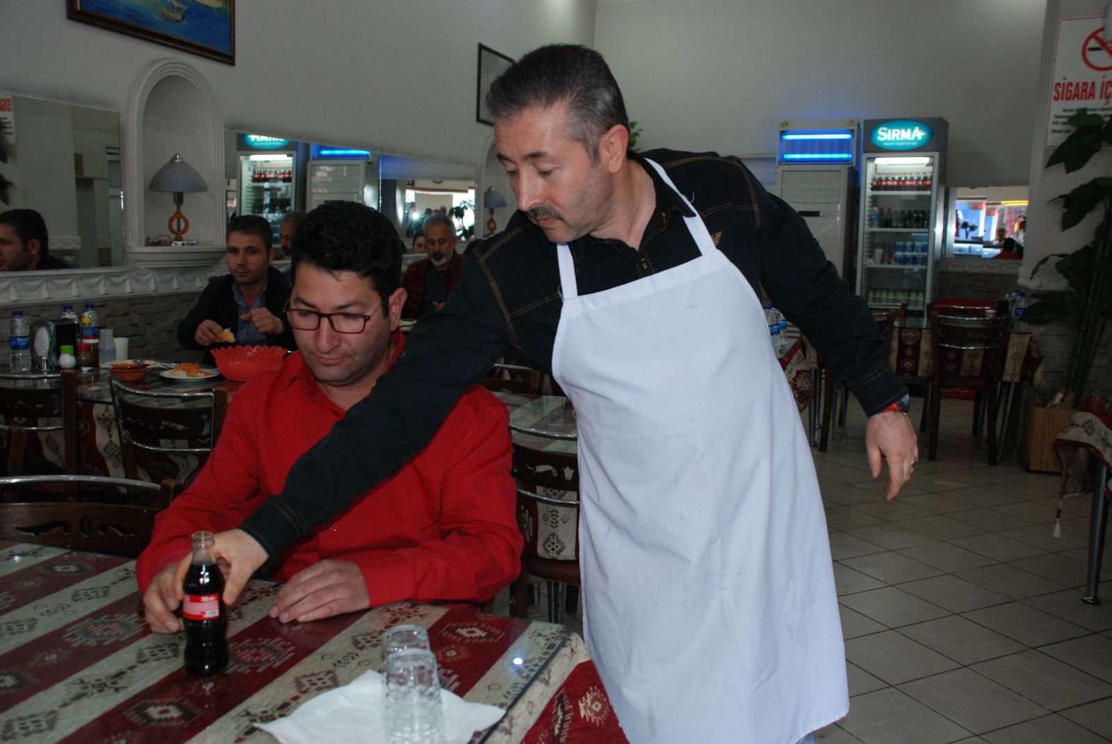 Taner Özev, 30 yıldır su içmiyor...