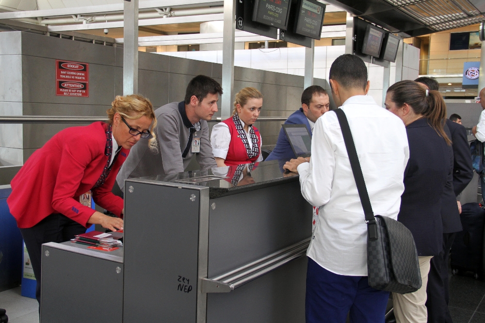 Türkler, Fransa’ya çıkarma yaptı