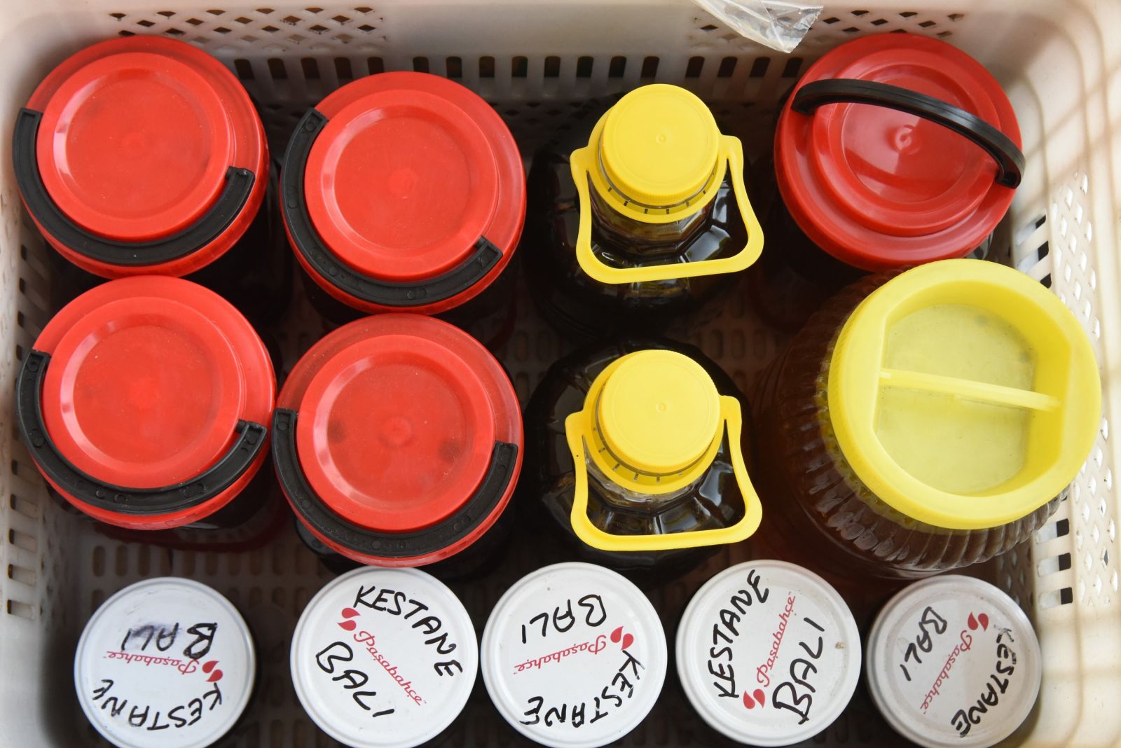 İnsan sağlığıyla oynuyorlar! Tereyağ ve balın sahtesini yaptılar