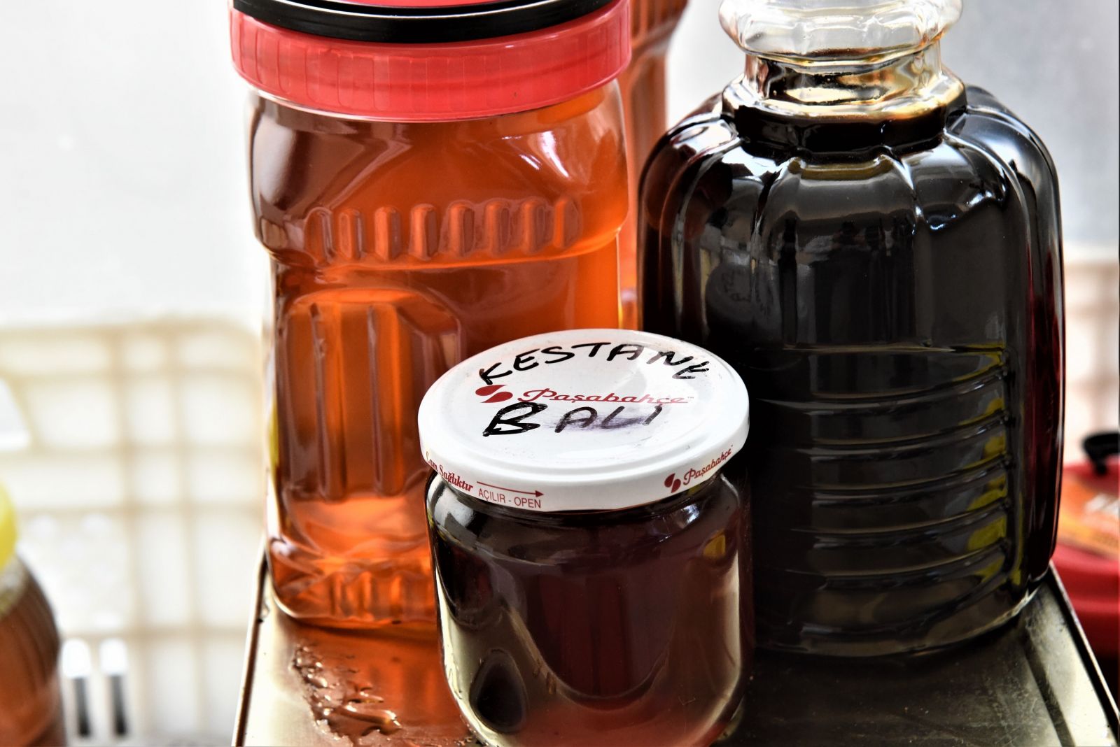 İnsan sağlığıyla oynuyorlar! Tereyağ ve balın sahtesini yaptılar