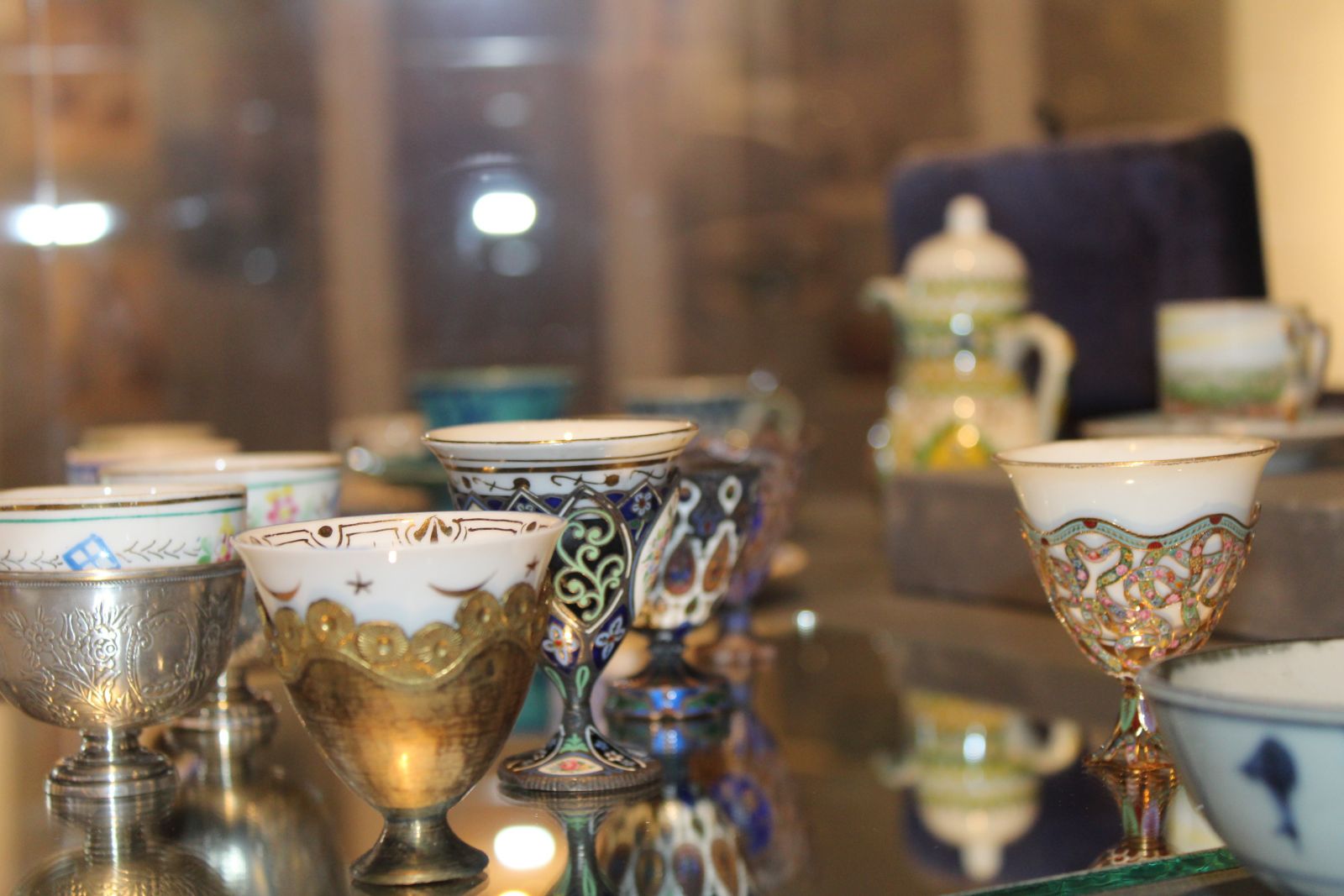 400 yıllık Türk kahvesi fincanları sergileniyor