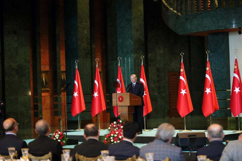 Cumhurbaşkanı Erdoğan: İtibar suikastları moralinizi bozmasın