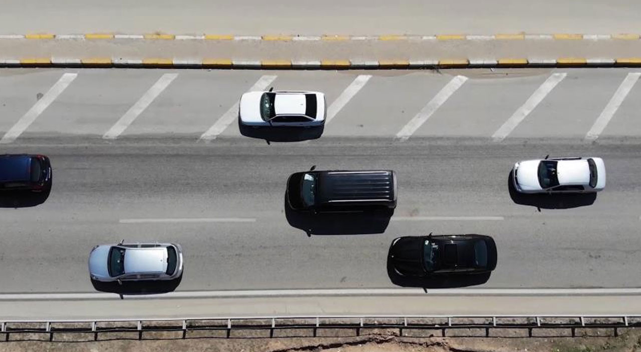 Bayram trafiği erken başladı: 43 ilin geçiş noktası kilit
