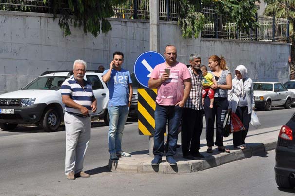 İzmirliler, seri katili görmek için bekliyor!